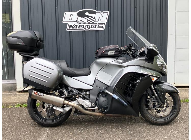 KAWASAKI GTR 1400