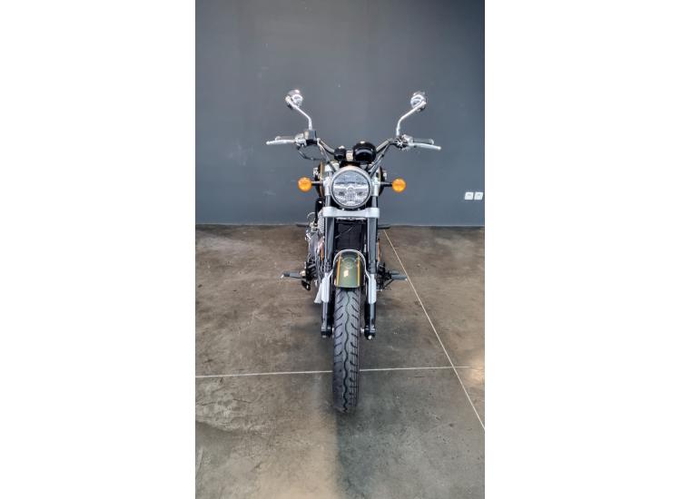ROYAL ENFIELD SUPER METEOR INTERSTELLAR GREEN / 146.99€/MOIS* / DSN MOTOS 40