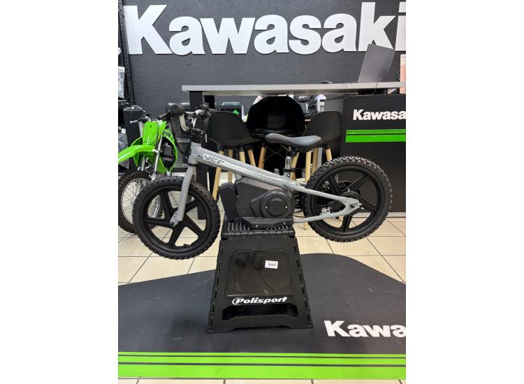 YCF MINI 16  / DSN MOTOS 40