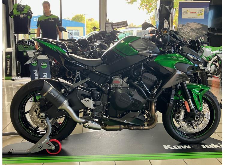 KAWASAKI ZH2  / 298.30€/MOIS* / DSN MOTOS 40