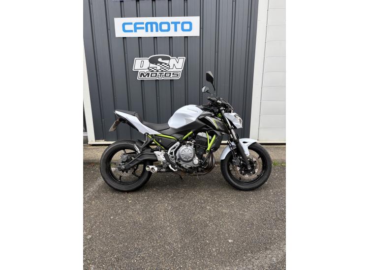 KAWASAKI Z650 A2 / 117.87 €/MOIS* / DSN MOTOS 40