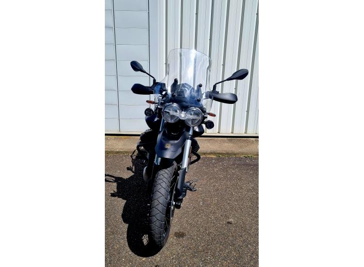 MOTO GUZZI V85 TT 850