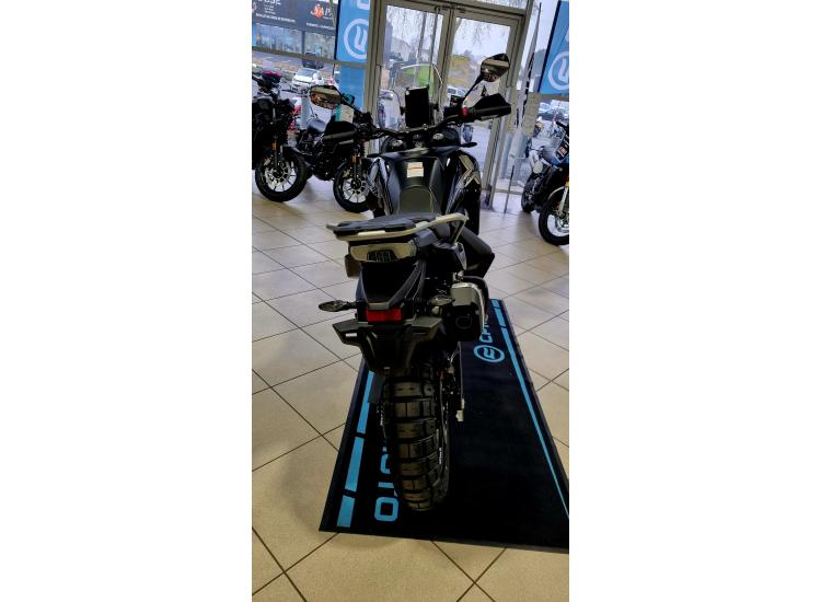 CF MOTO 800 MTX  / 166.95€/MOIS* / DSN MOTOS 40